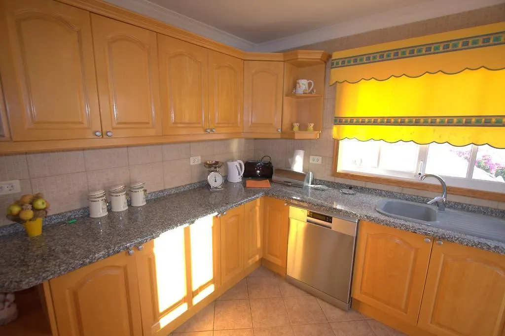 Anvela Villa Callao Salvaje 0*,  Spanje