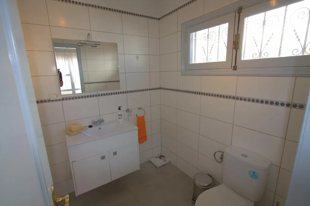 Anvela Villa Callao Salvaje